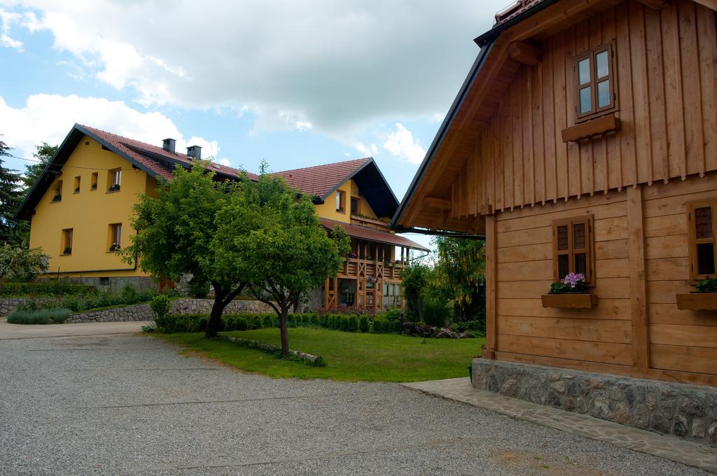 SemicTourist Farm Ob Izviru Krupe别墅 外观 照片